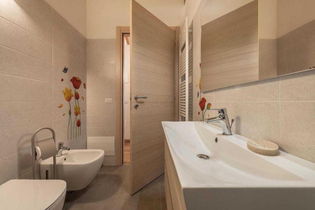 Nonno Bigi Tulipano Apartment Tremosine Bagian luar foto