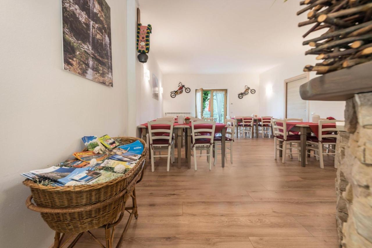 Nonno Bigi Tulipano Apartment Tremosine Bagian luar foto